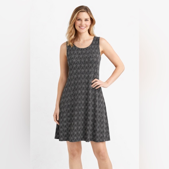 Old Navy Dresses & Skirts - Black and Gray Midi Dress